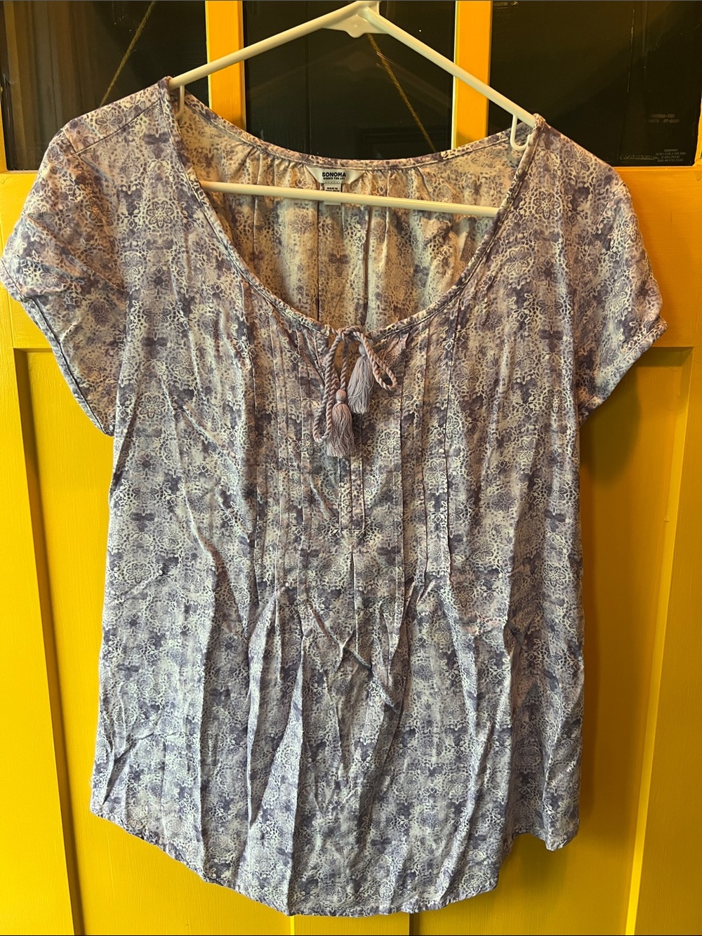 Women’s Lavender Patterned Short-Sleeve Peasant Top